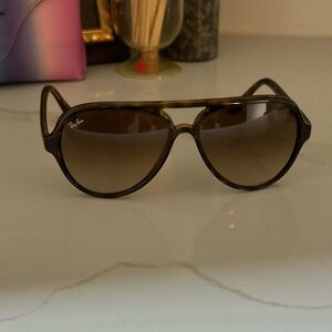 RayBan CATS 5000